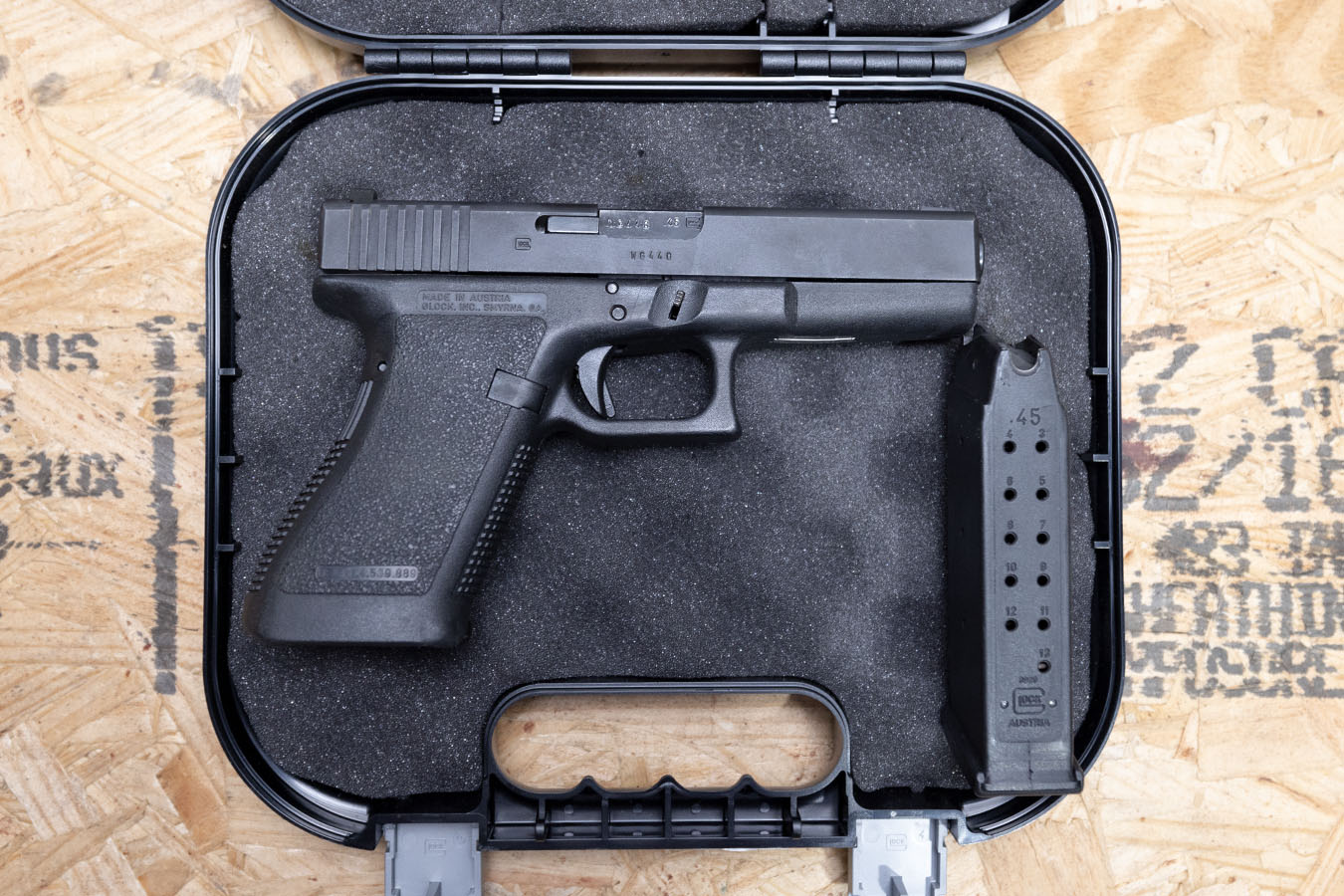 GLOCK 21 Gen2 45ACP Police Trade-In Pistol with Case