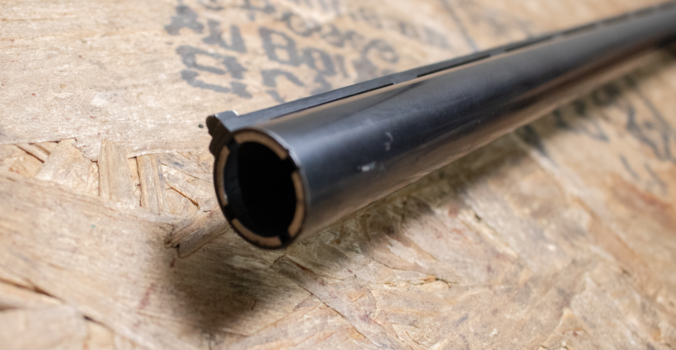 REMINGTON 870 Wingmaster Magnum 12 Gauge Police Trade-In Shotgun with Ribbed Barrel