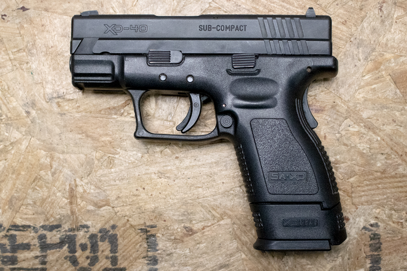 SPRINGFIELD XD-40 Sub-Compact 40 S&W Police Trade-in Pistol