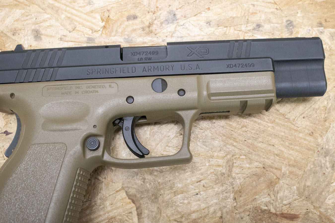 SPRINGFIELD XD-40 Tactical 40 S&W Police Trade-In Pistol with FDE Frame