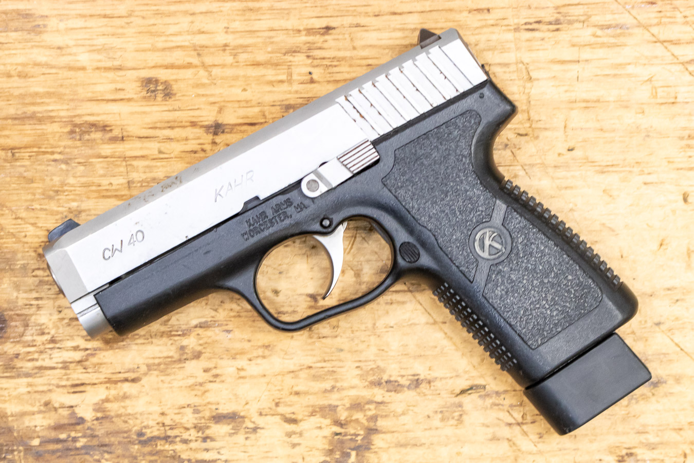 KAHR ARMS CW40 40 S&W Police Trade-in Pistol with 7-Round Magazine