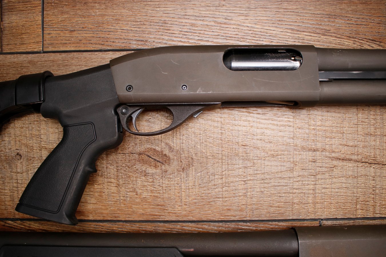 REMINGTON 870 Magnum 12GA Police Trade-In Shotgun with Magpul Forend and Pistol Grip