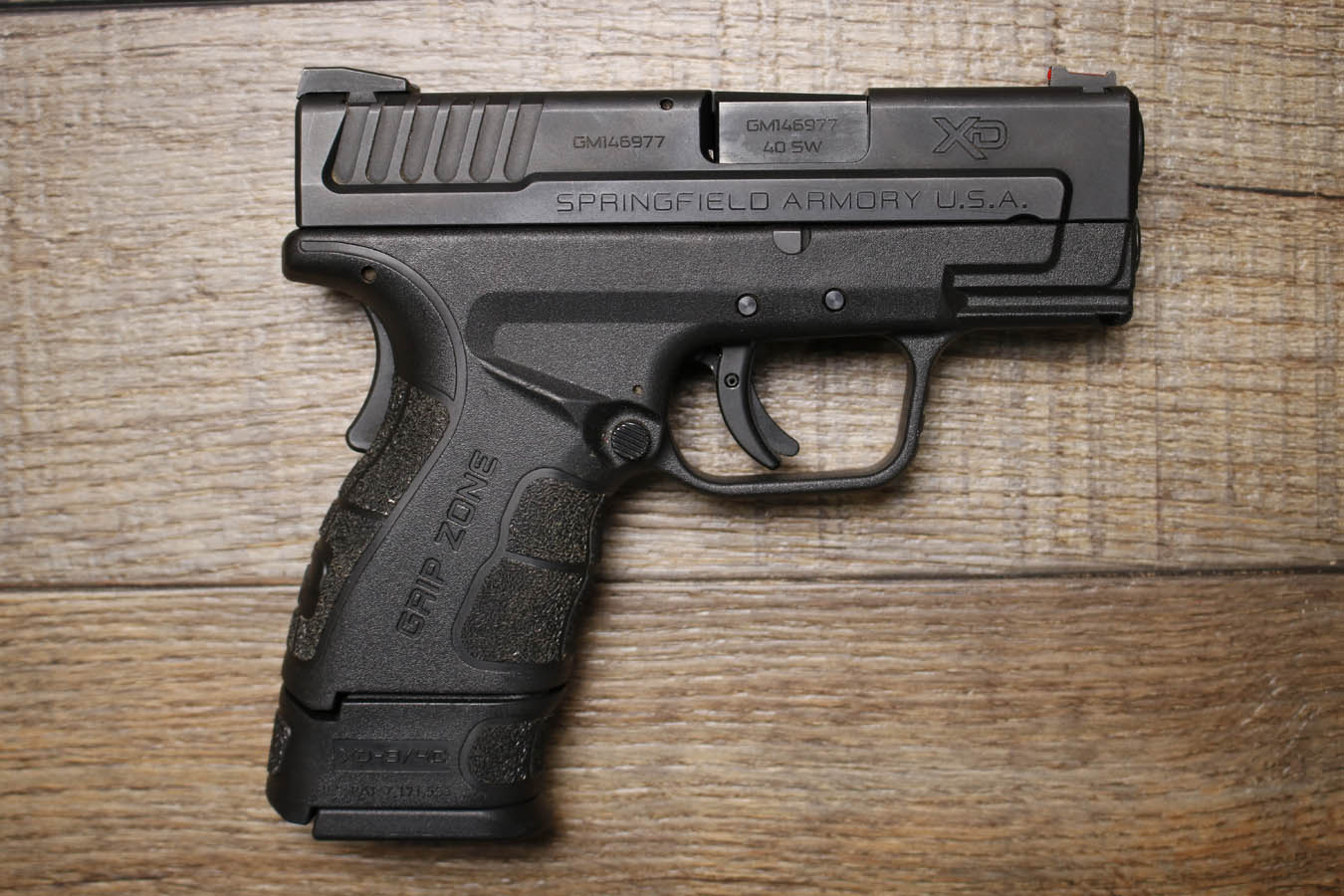 SPRINGFIELD XD-40 Sub-Compact MOD.2 40 S&W Police Trade-In Pistol with GRIPZONE