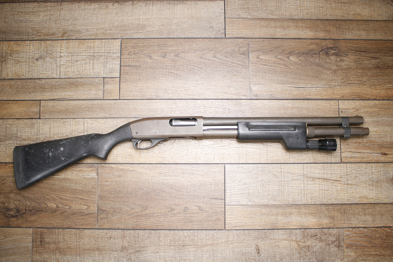 REMINGTON 870 Police Magnum 12GA Police Trade-In Shotgun with Flashlight Forend