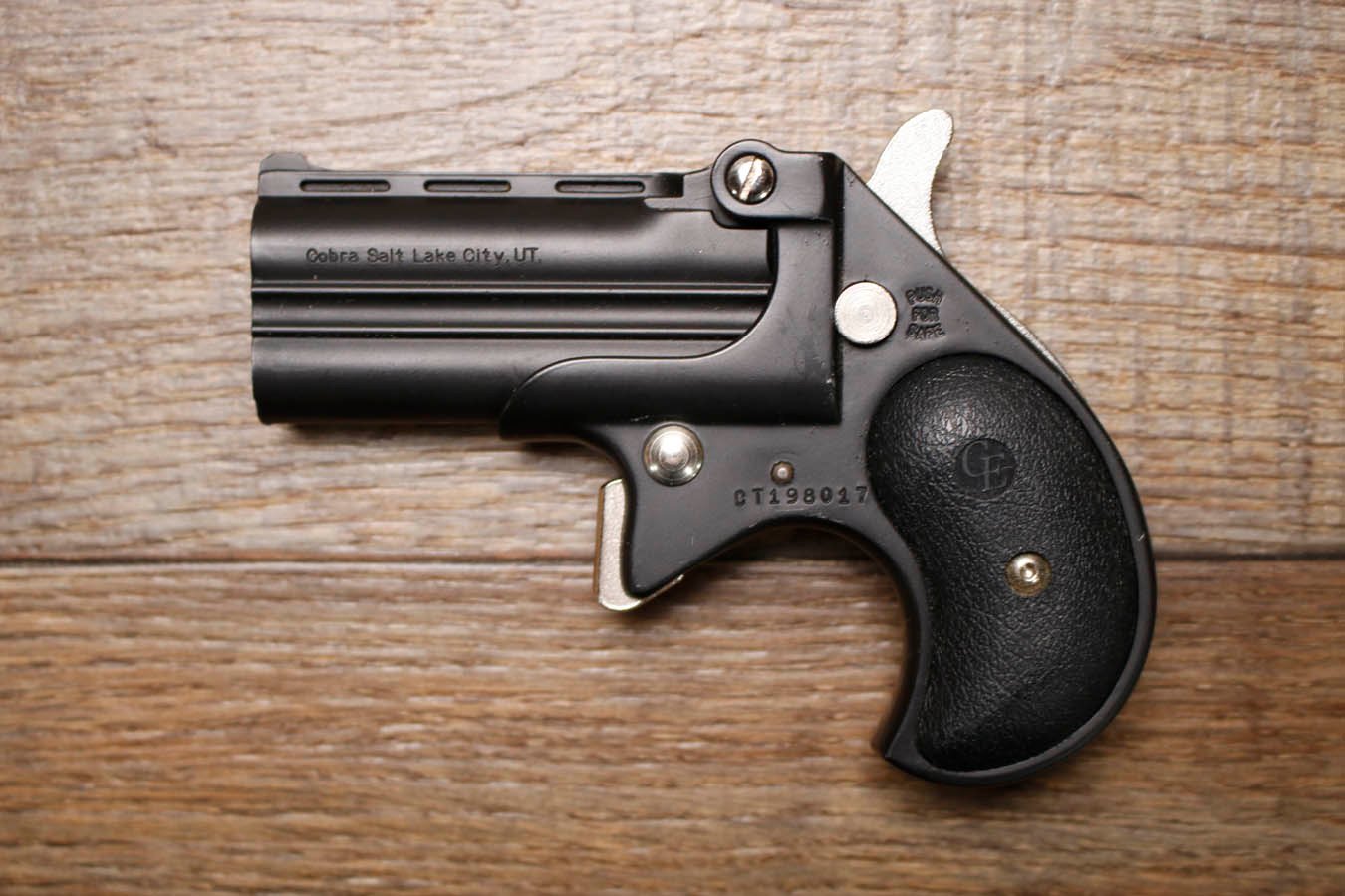COBRA CB38 38 Special Police Trade-in Derringer