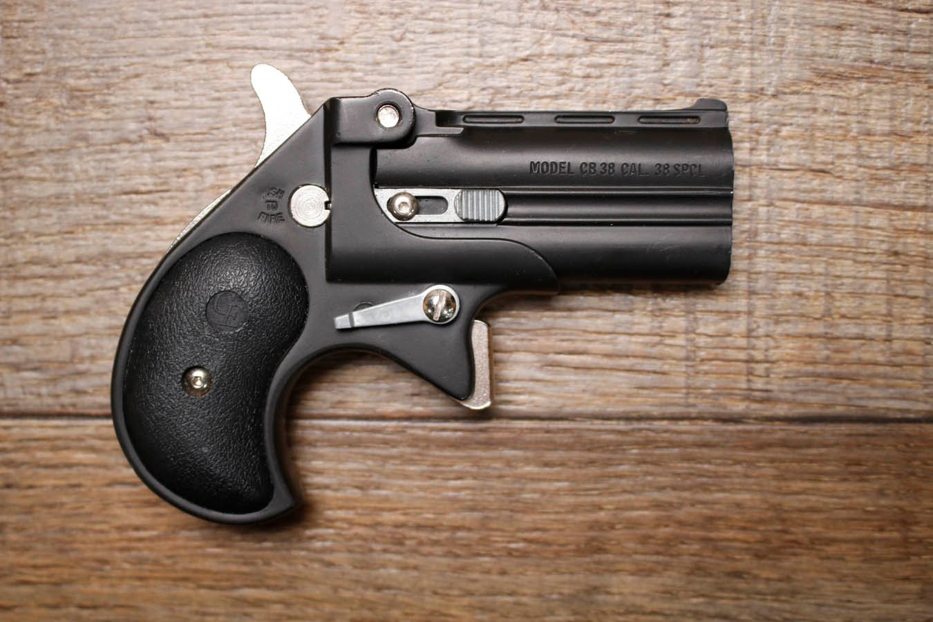 COBRA CB38 38 Special Police Trade-in Derringer