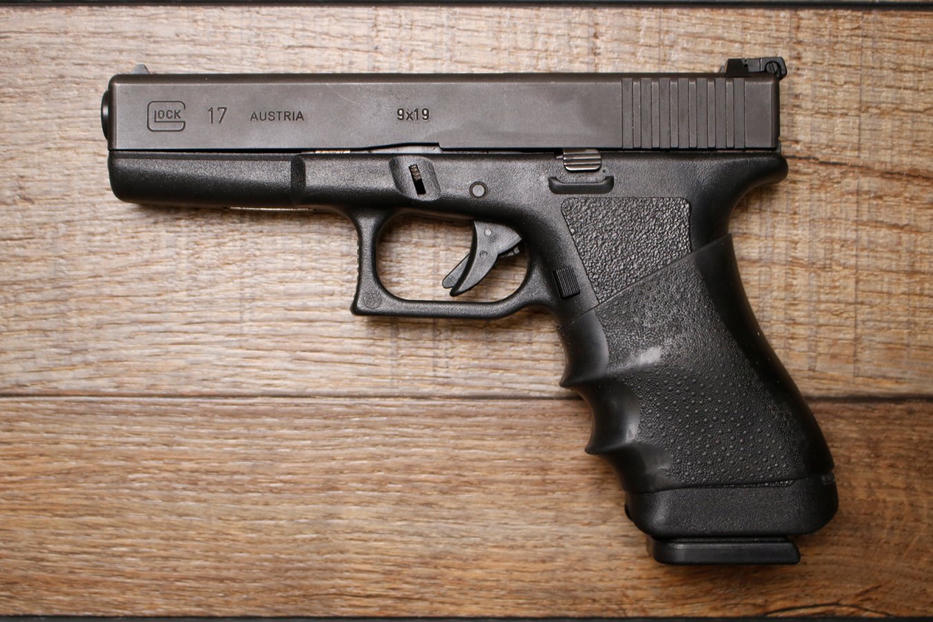 GLOCK 17 Gen2 9mm Police Trade-In Pistol