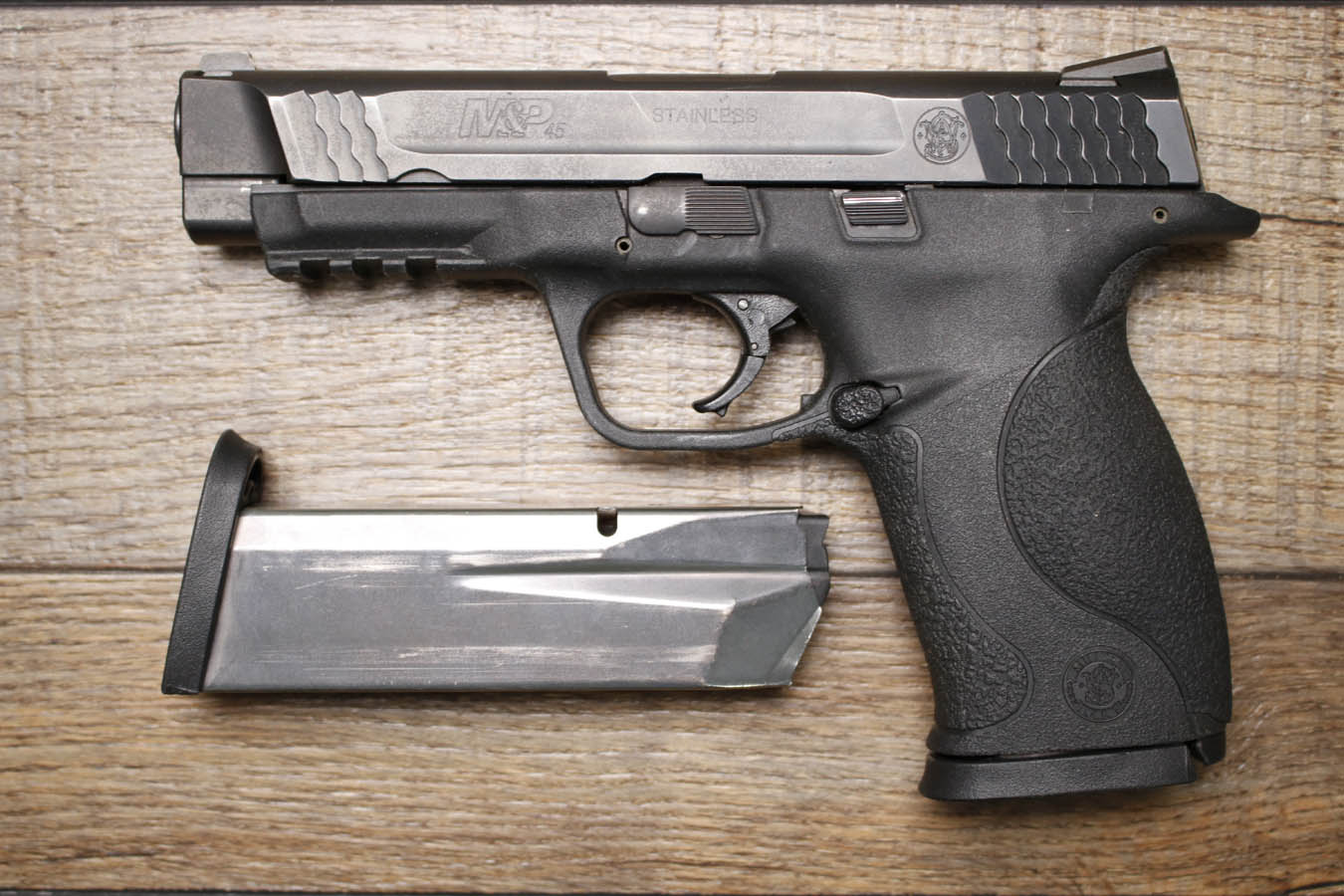 SMITH AND WESSON M&P45 Gen 1 45 ACP Police Trade-In Pistol