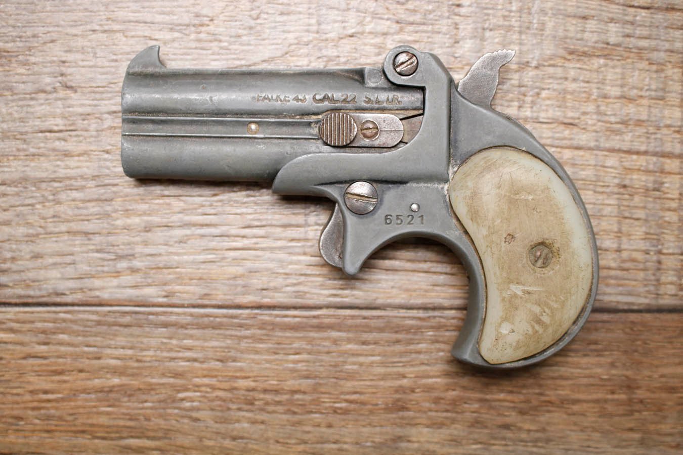 FALKE 43 22 S,L,LR Police Trade-In Derringer