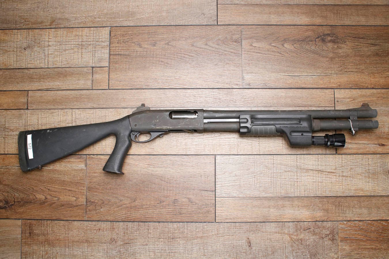 REMINGTON 870 Police Magnum 12GA Police Trade-In Shotgun with Sure Fire Flashlight