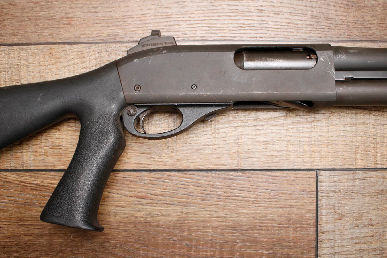 REMINGTON 870 Police Magnum 12GA Police Trade-In Shotgun with Sure Fire Flashlight