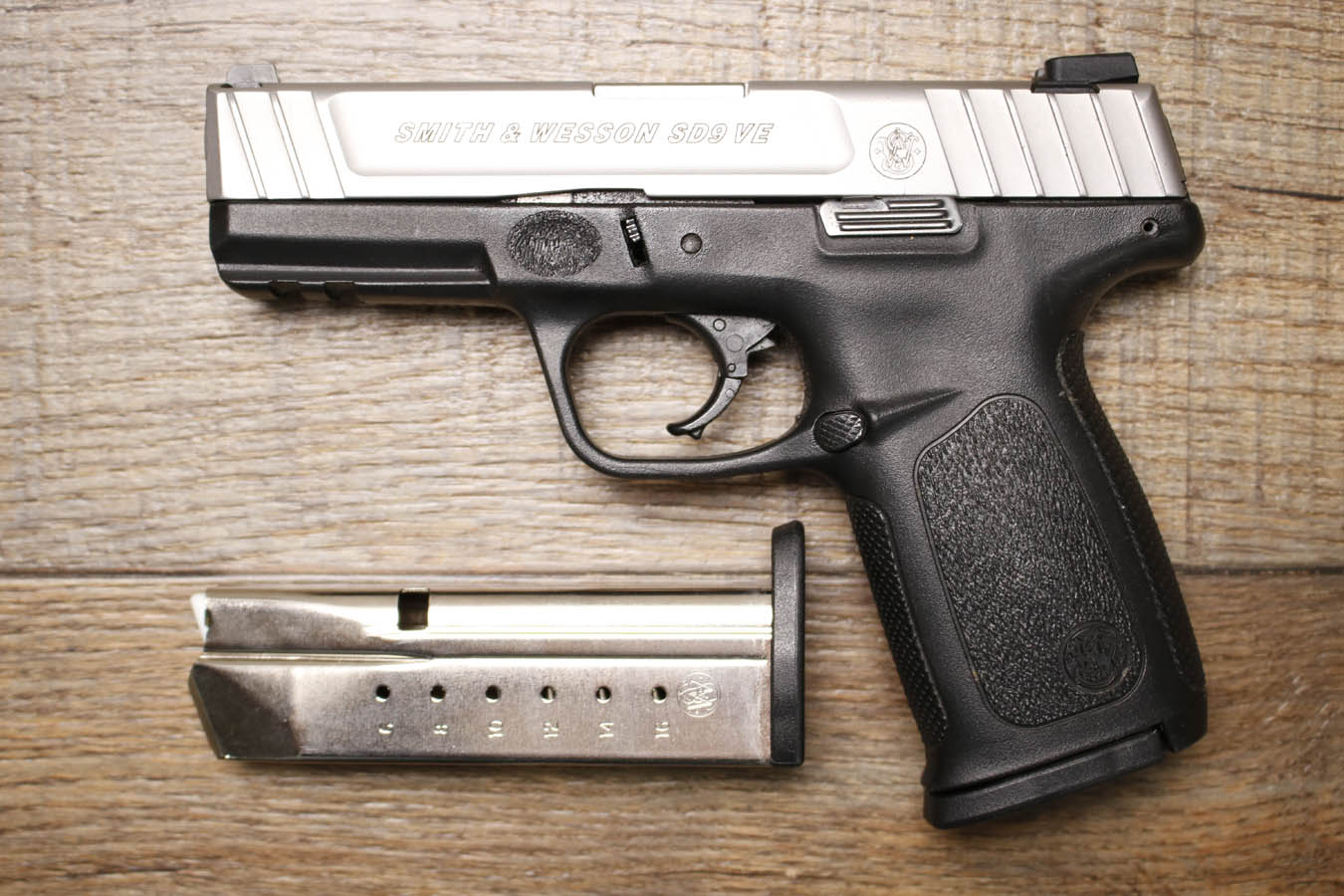 SMITH AND WESSON SD9VE 9mm Police Trade-In Pistol with Two Magazines