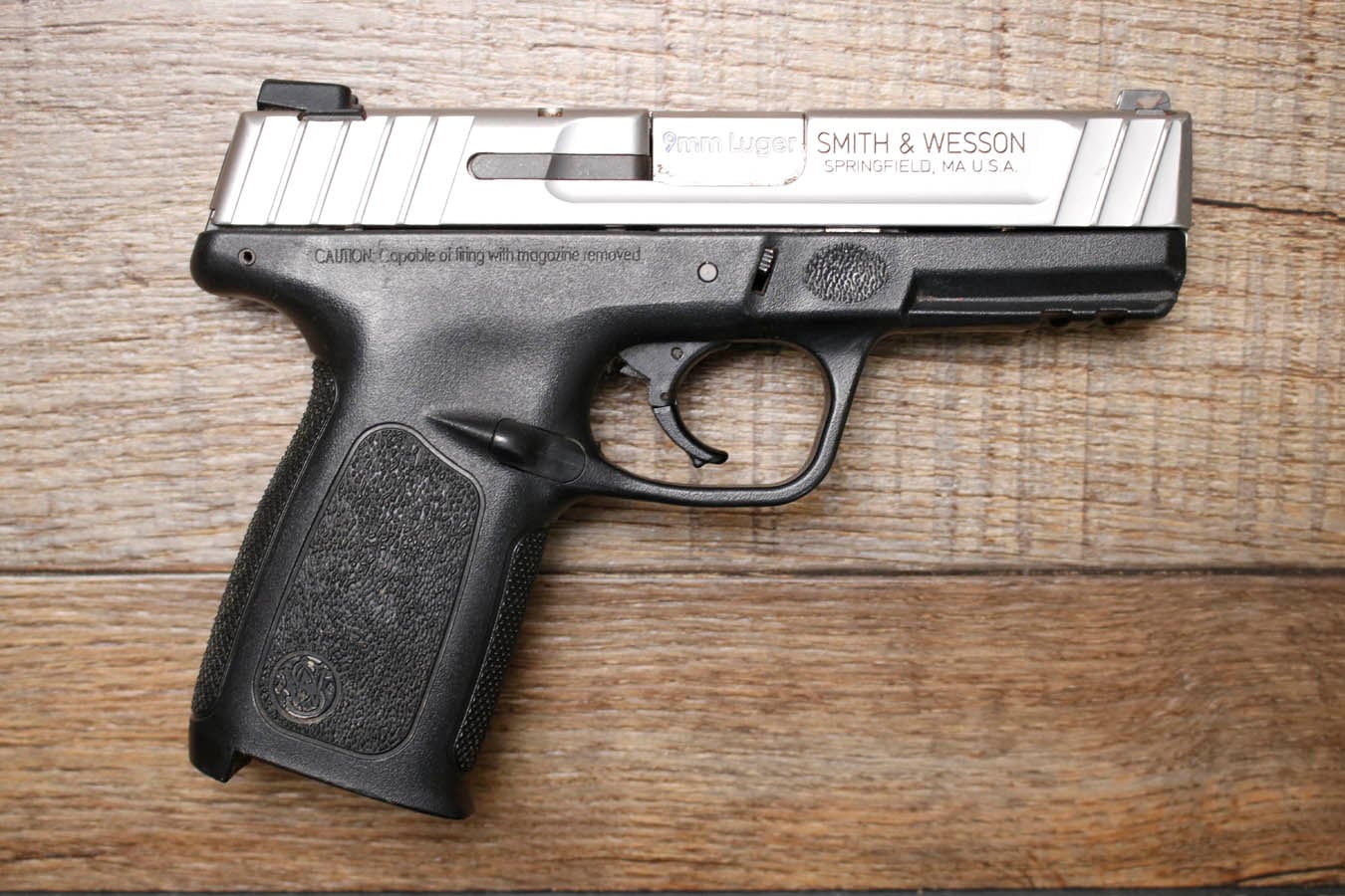 SMITH AND WESSON SD9VE 9mm Police Trade-In Pistol