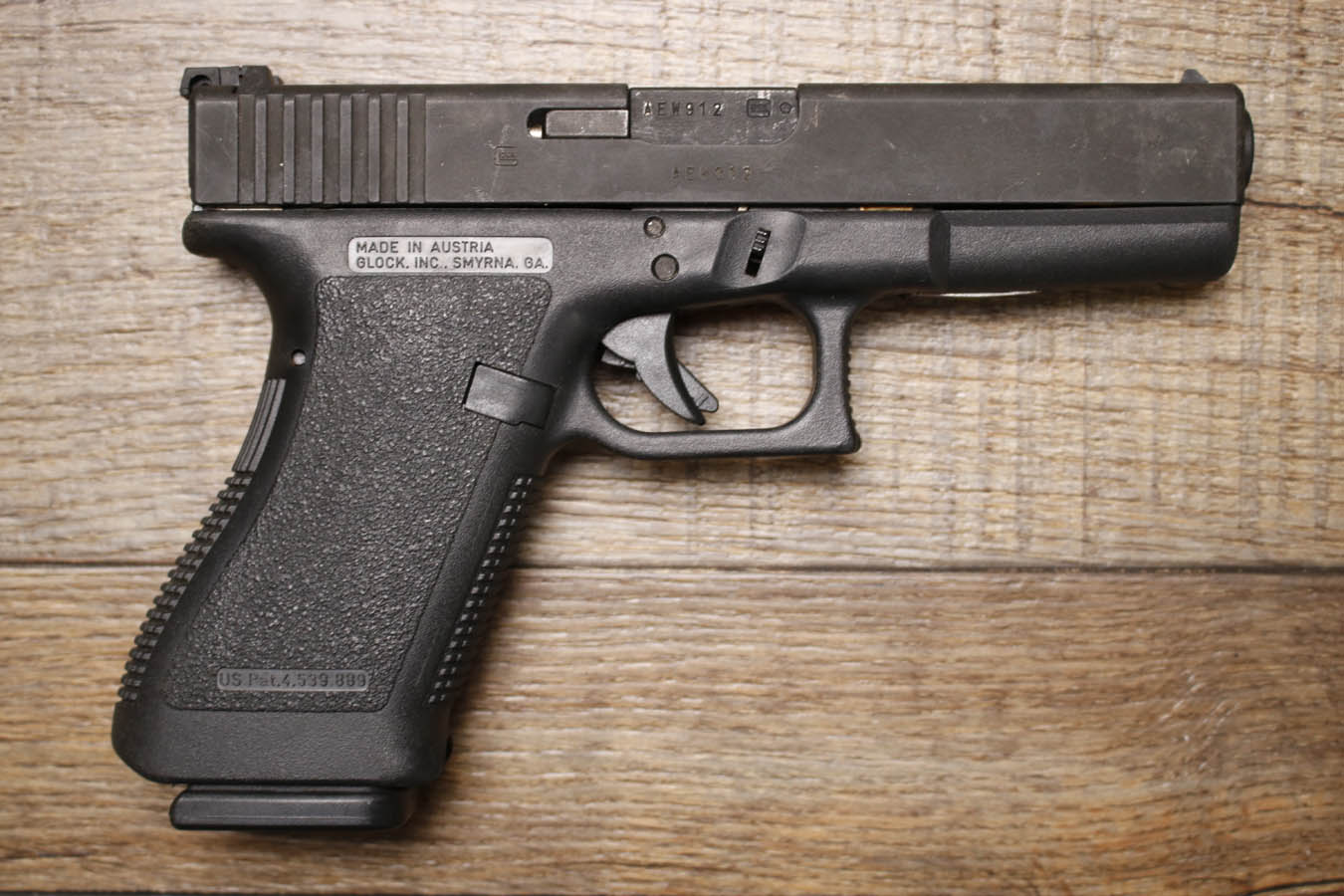 GLOCK 21 Gen 2 45 ACP Police Trade-In Pistol