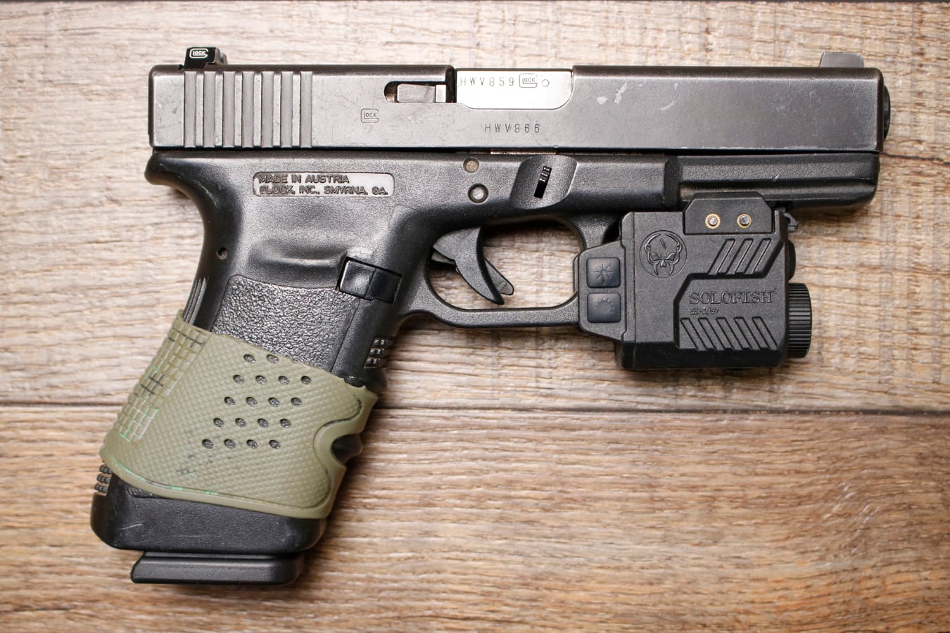 GLOCK 21 Gen3 45 ACP Police Trade-In Pistol with Flashlight