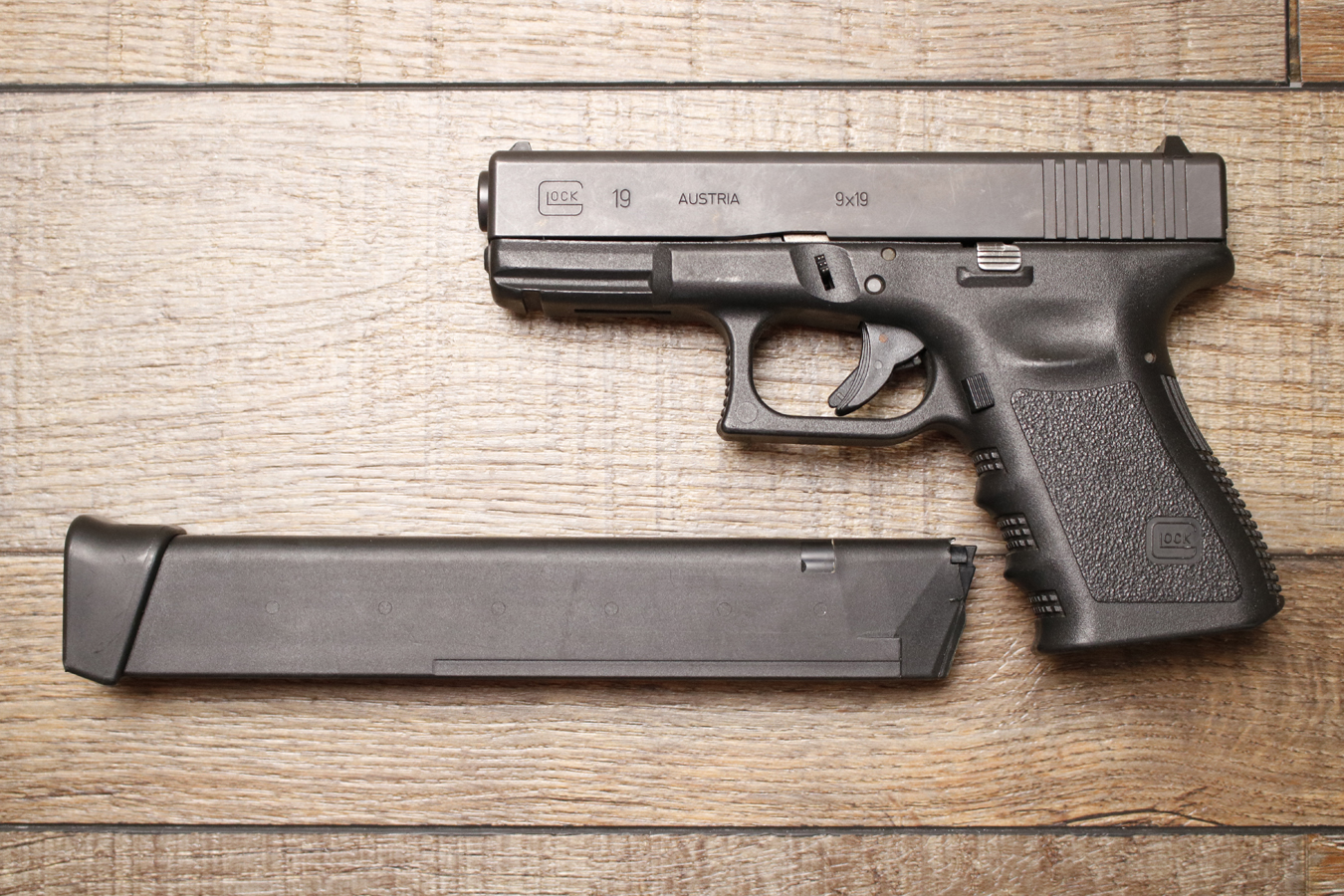 GLOCK 19 Gen3 9mm Police Trade-In Pistol