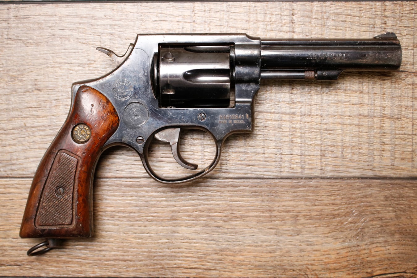 TAURUS 82 38 SPL Police Trade-In Revolver