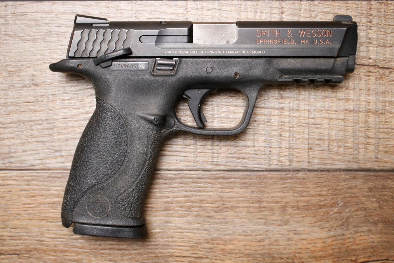 SMITH AND WESSON M&P40 40 S&W Police Trade-In Pistol with Thumb Safety