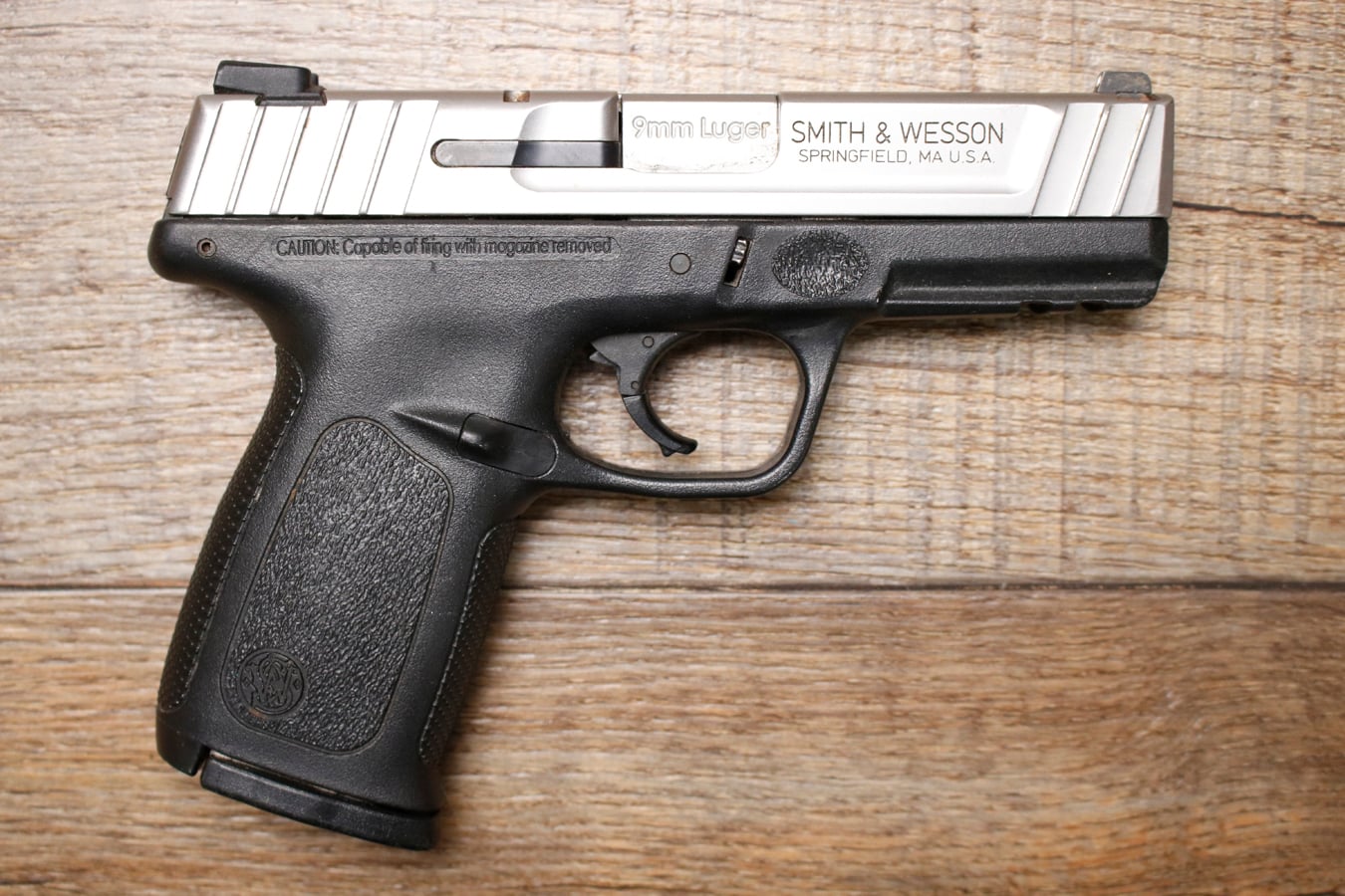 SMITH AND WESSON SD9VE 9mm Police Trade-In Pistol