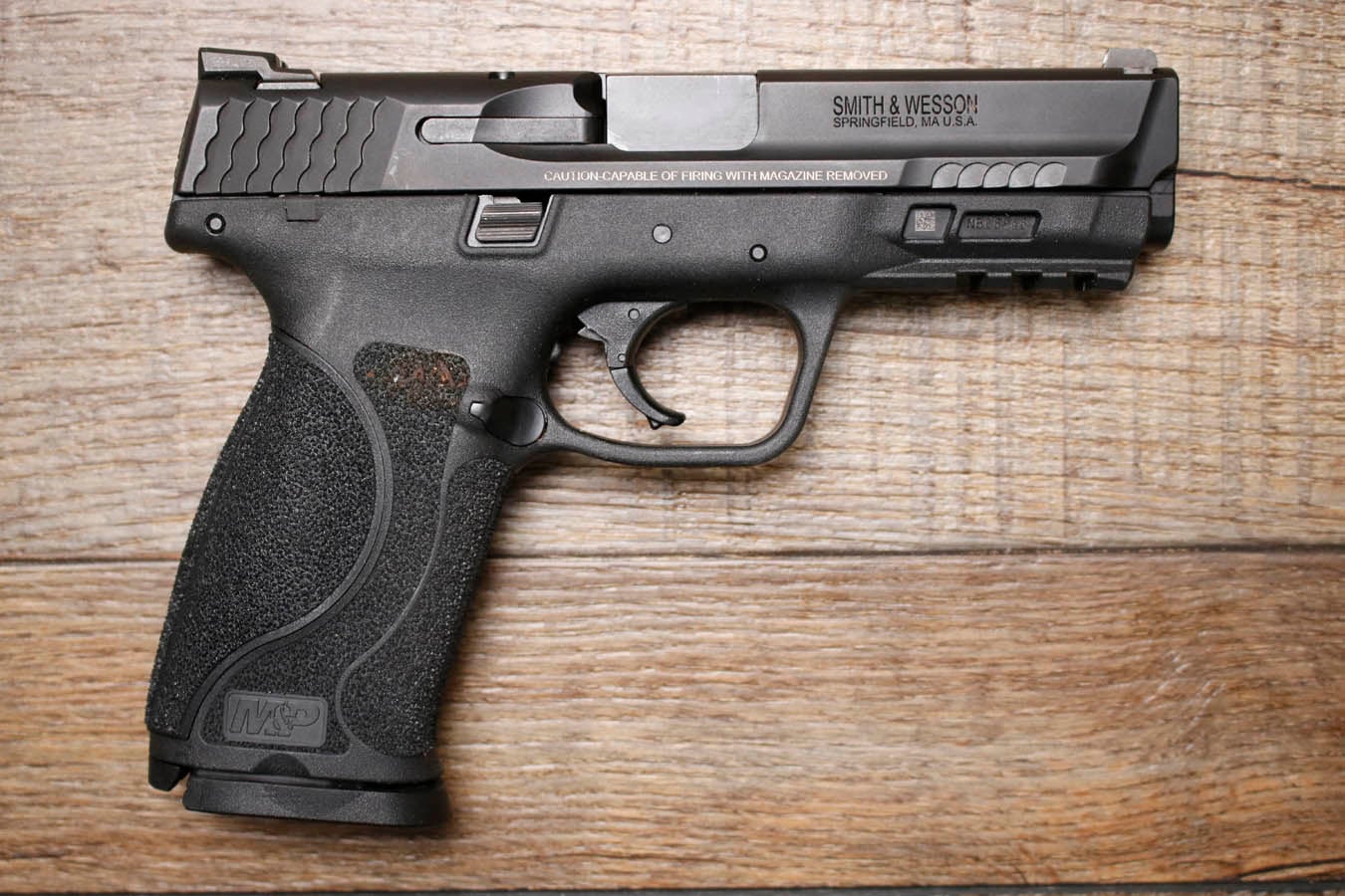 SMITH AND WESSON M&P9 M2.0 9mm Police Trade-In Pistol with Original Box and Two Magazines