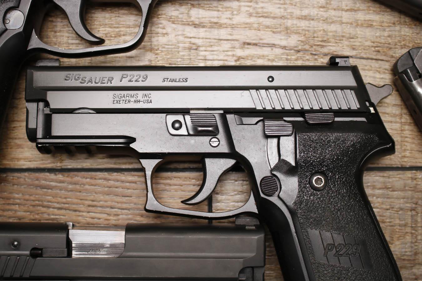 SIG SAUER P229 40 S&W DA/SA Police Trade-in Pistols with Rail and Three Magazines