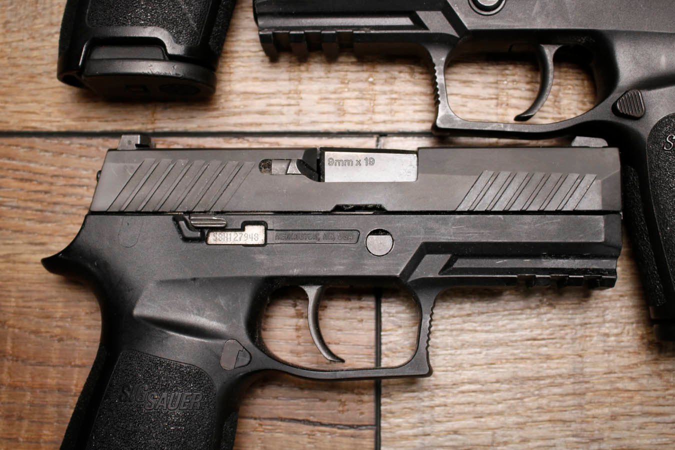 SIG SAUER P320 Compact 9mm Police Trade-in Pistol with Night Sights (Good Condition)