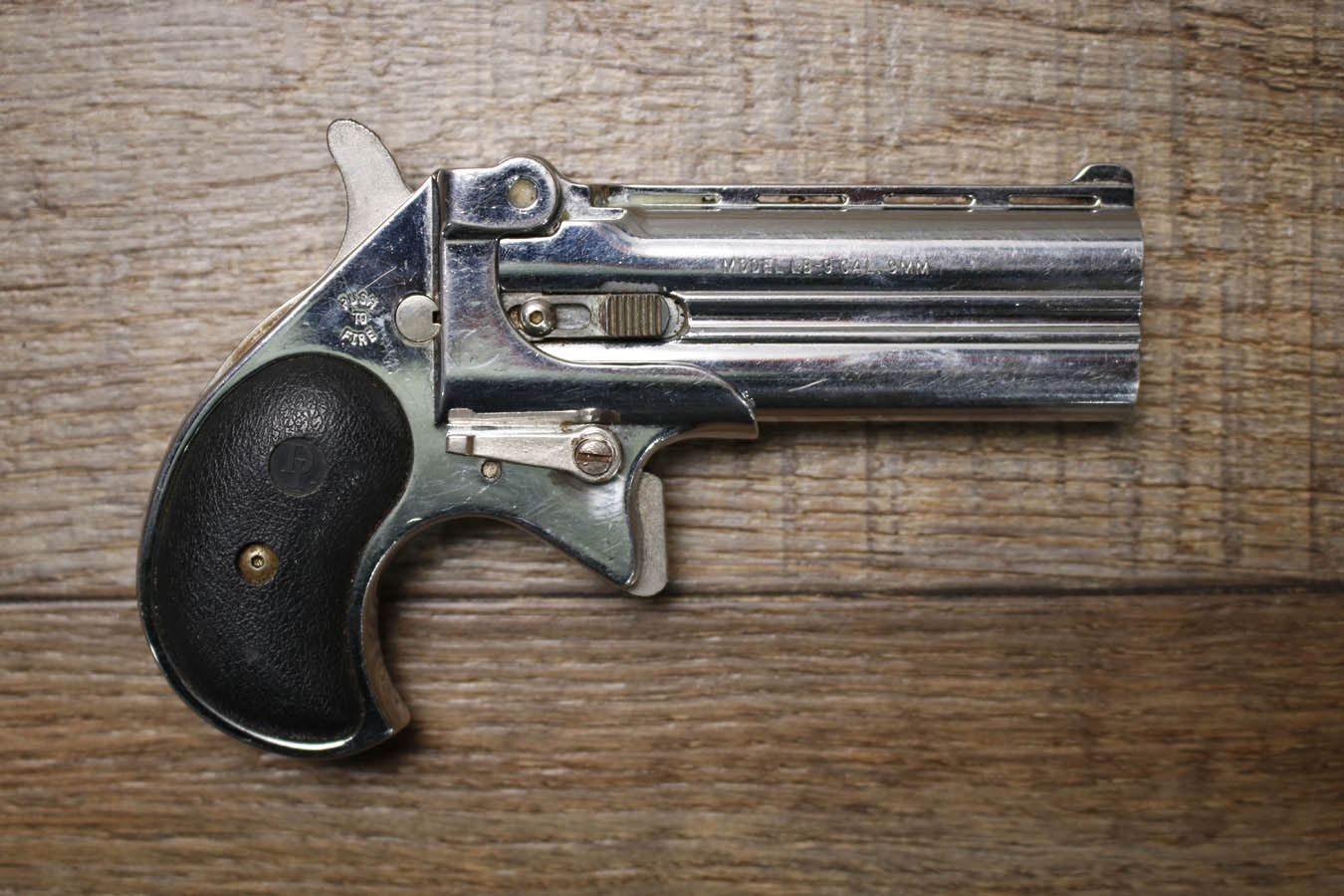 DAVIS INDUSTRIES LB-9 9mm Police Trade-In Derringer