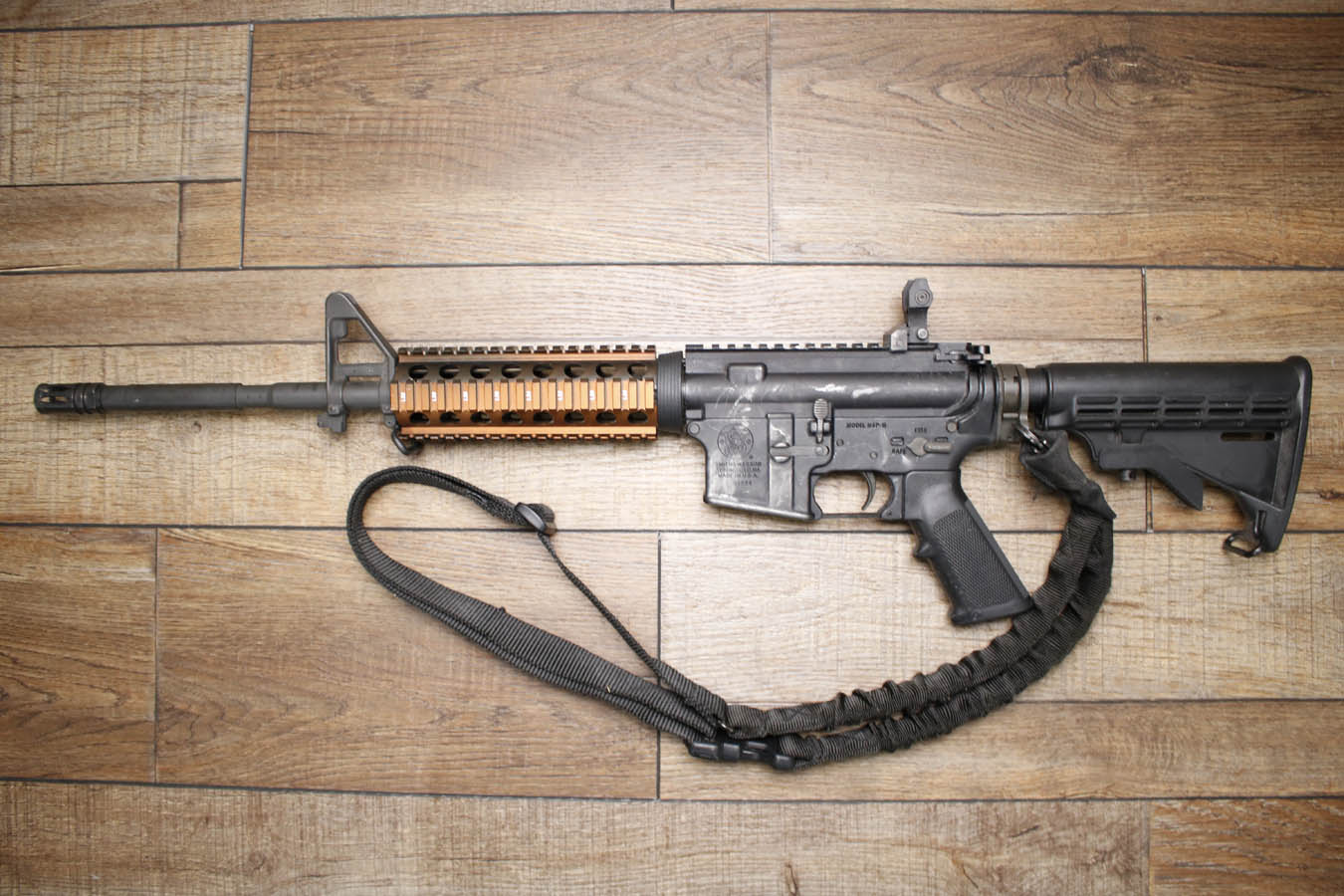 SMITH AND WESSON M&P-15 5.56mm Police Trade-In Rifle (No Magazine)