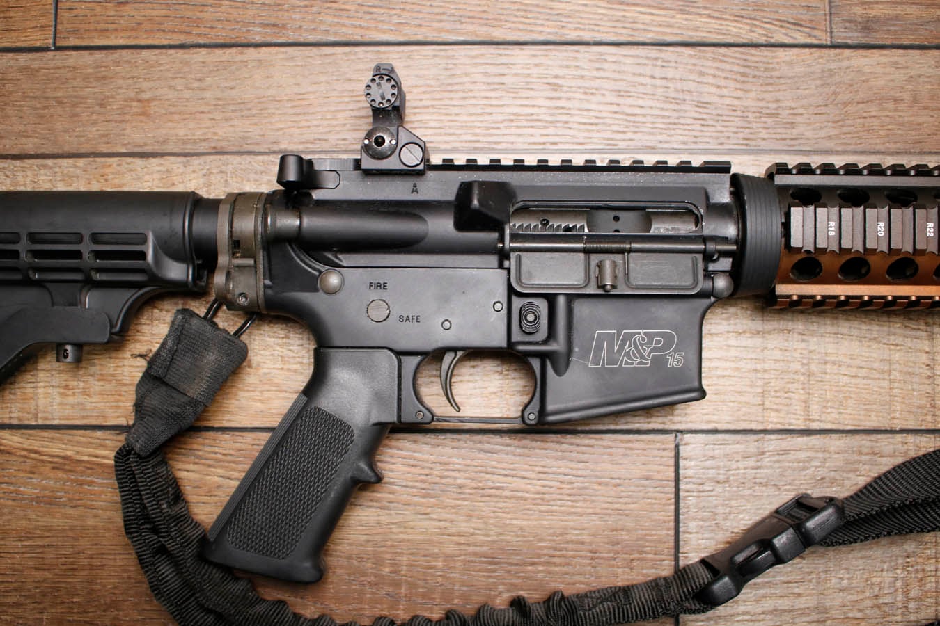 SMITH AND WESSON M&P-15 5.56mm Police Trade-In Rifle (No Magazine)
