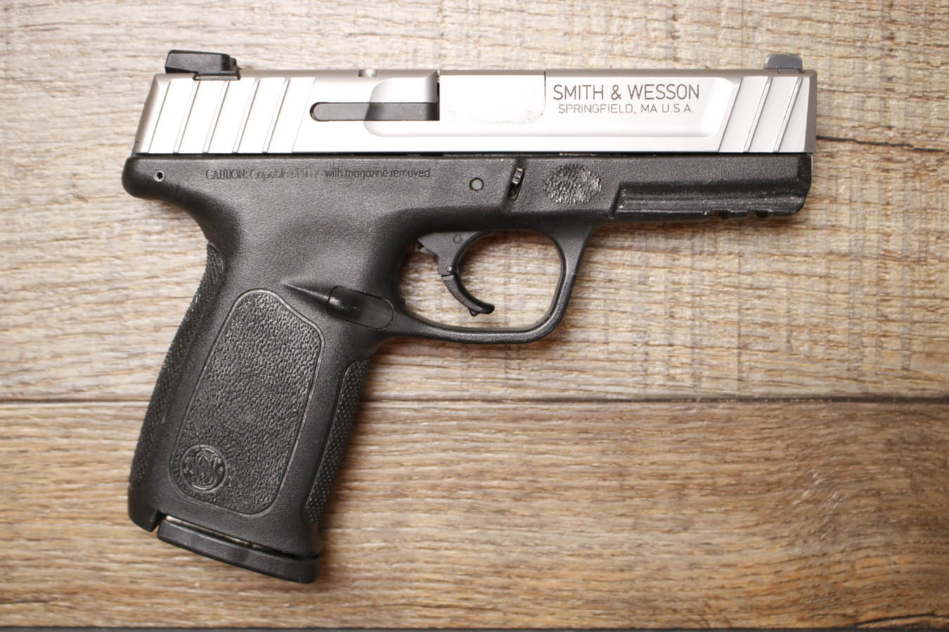 SMITH AND WESSON SD9VE 9mm Police Trade-In Pistol