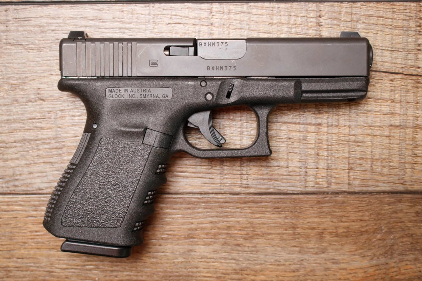 GLOCK 23 Gen 3 40 S&W Police Trade-In Pistol