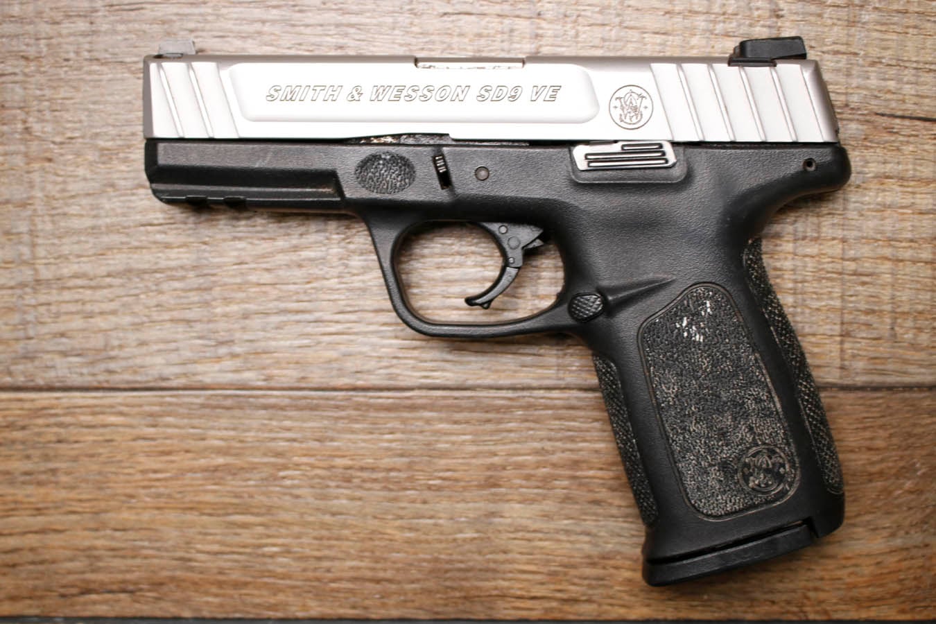SMITH AND WESSON SD9VE 9mm Police Trade-In Pistol