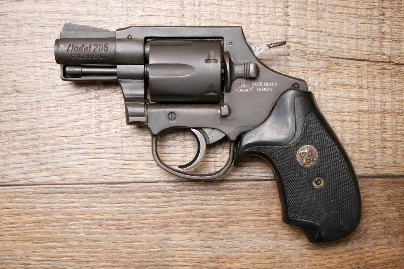 ROCK ISLAND ARMORY 206 38 SPL Police Trade-In Revolver
