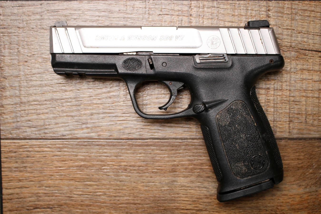 SMITH AND WESSON SD9VE 9mm Police Trade-In Pistol