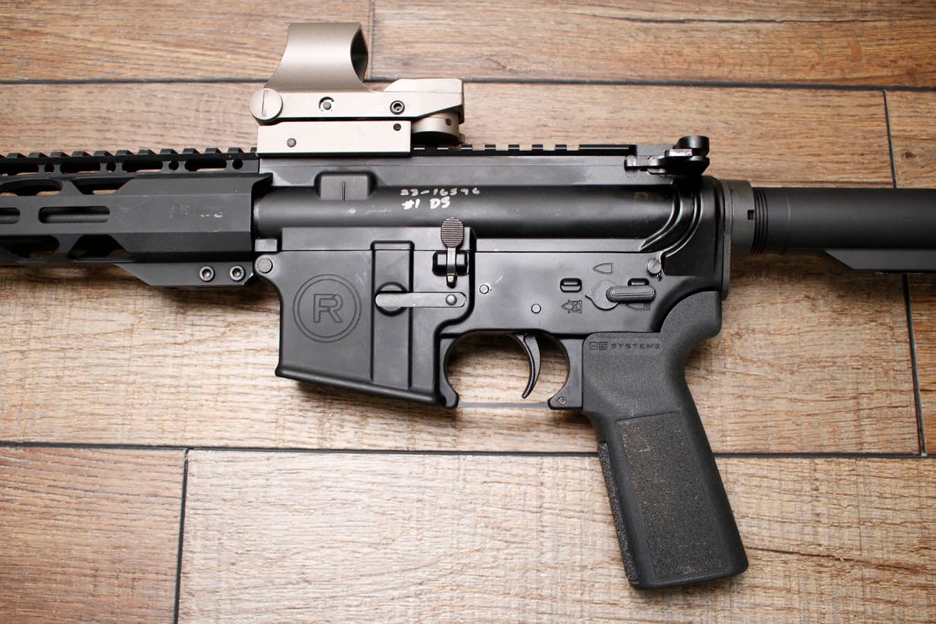 RADICAL FIREARMS RF-15 5.56mm Police Trade-In Rifle with Red Dot (No Magazine)