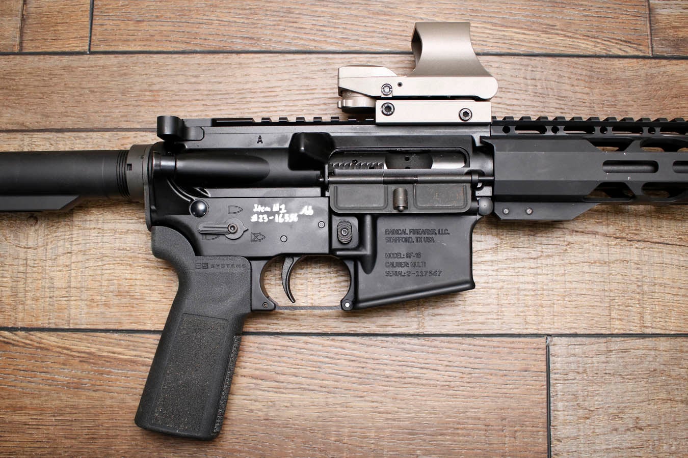 RADICAL FIREARMS RF-15 5.56mm Police Trade-In Rifle with Red Dot (No Magazine)