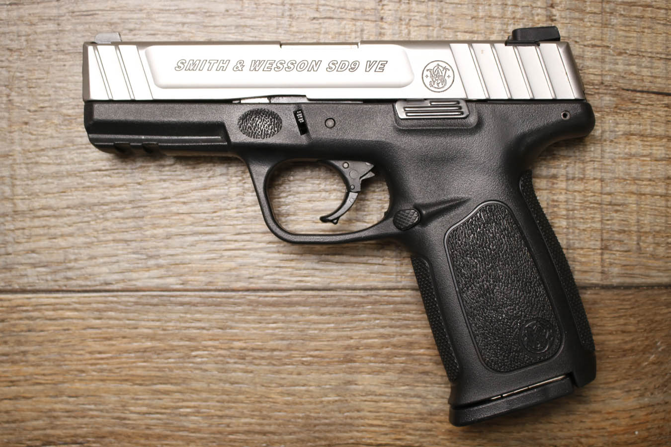 SMITH AND WESSON SD9VE 9mm Police Trade-In Pistol