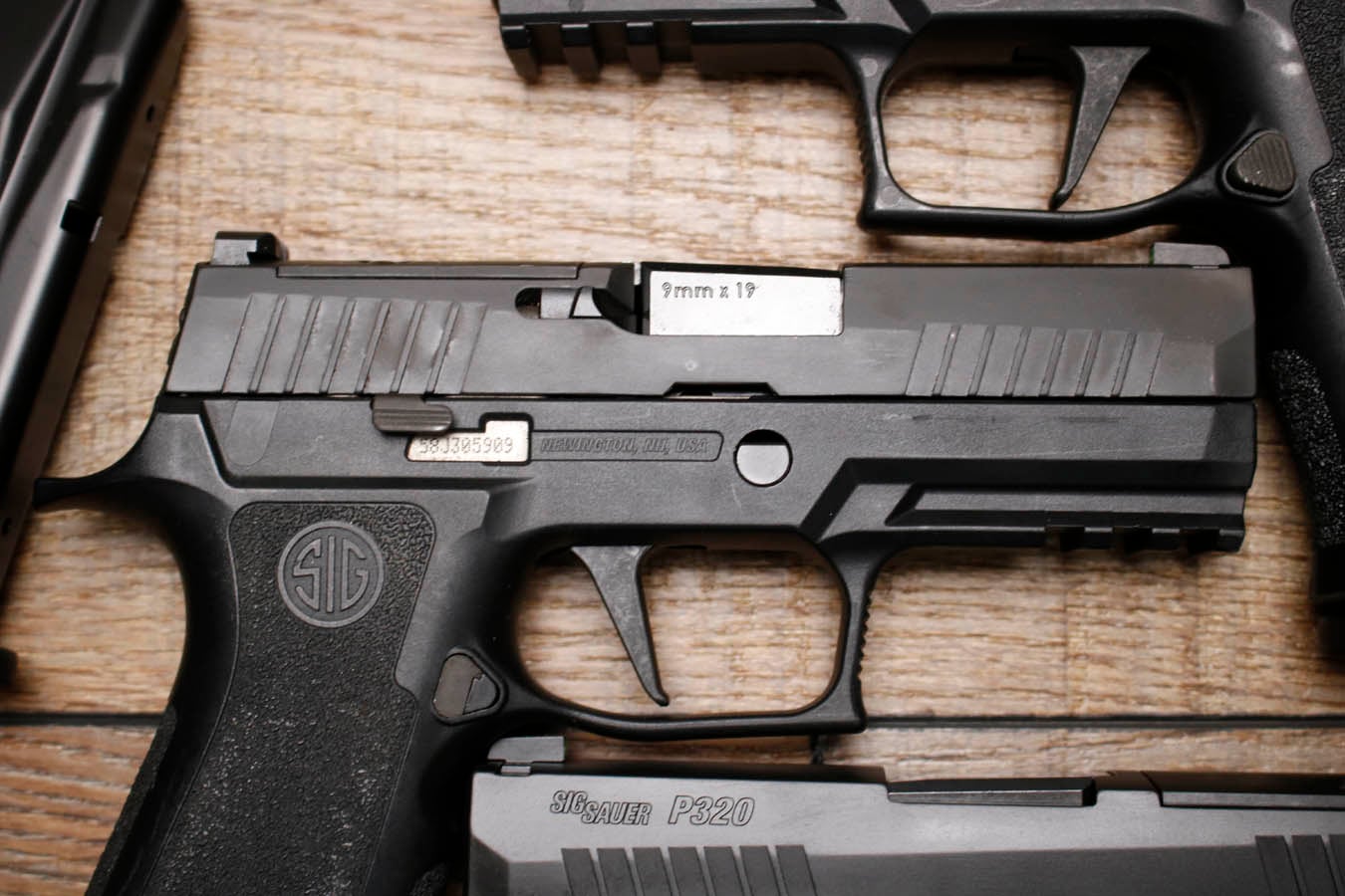 SIG SAUER P320 X-Carry 9mm Optic Ready Police Trade-in Pistols with 