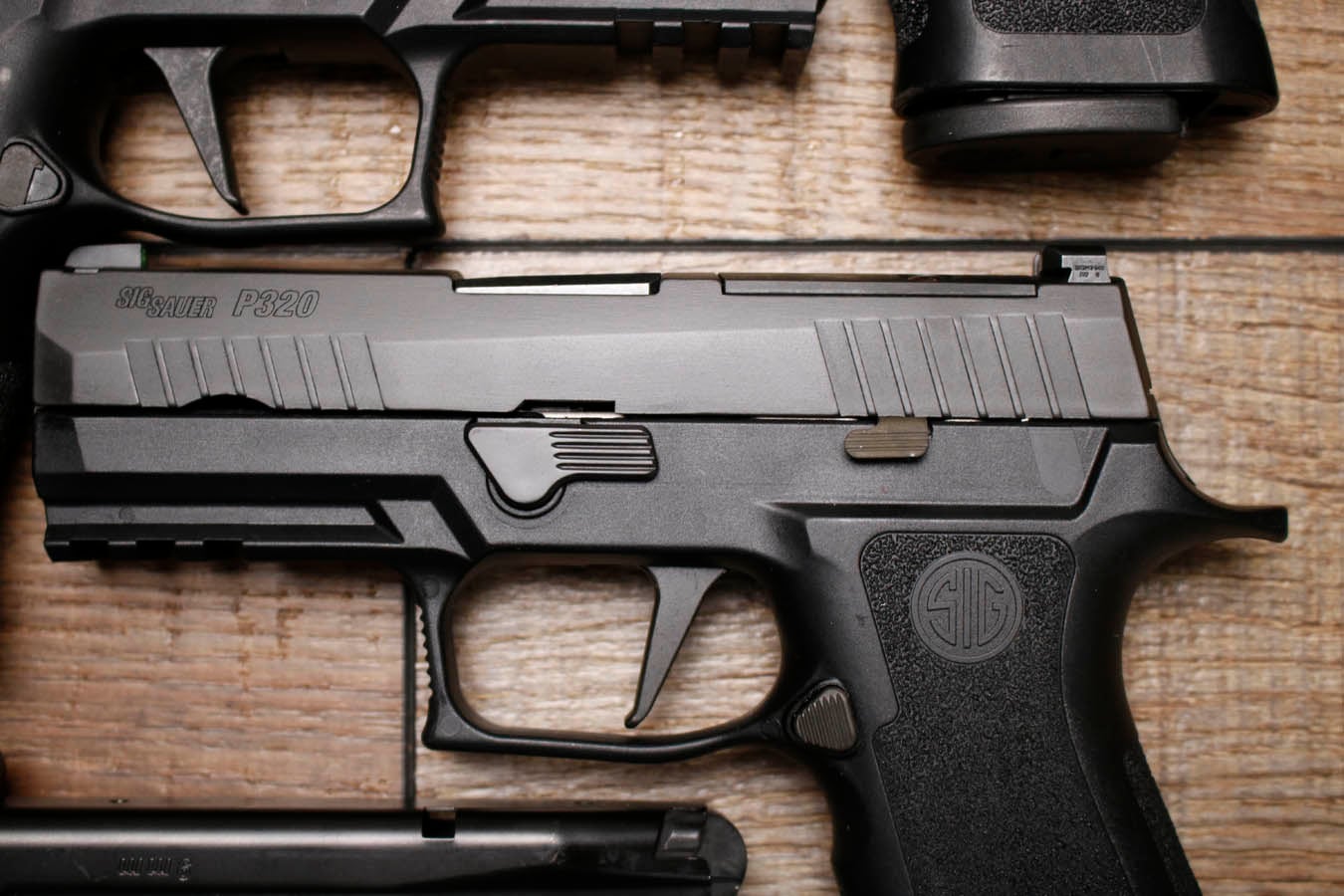 SIG SAUER P320 X-Carry 9mm Optic Ready Police Trade-in Pistols with 