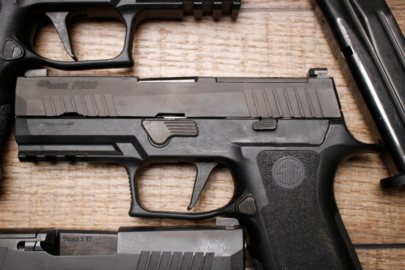 SIG SAUER P320 X Carry 9mm Optic Ready Police Trade-In Pistols with Night Sights (Good Condition)