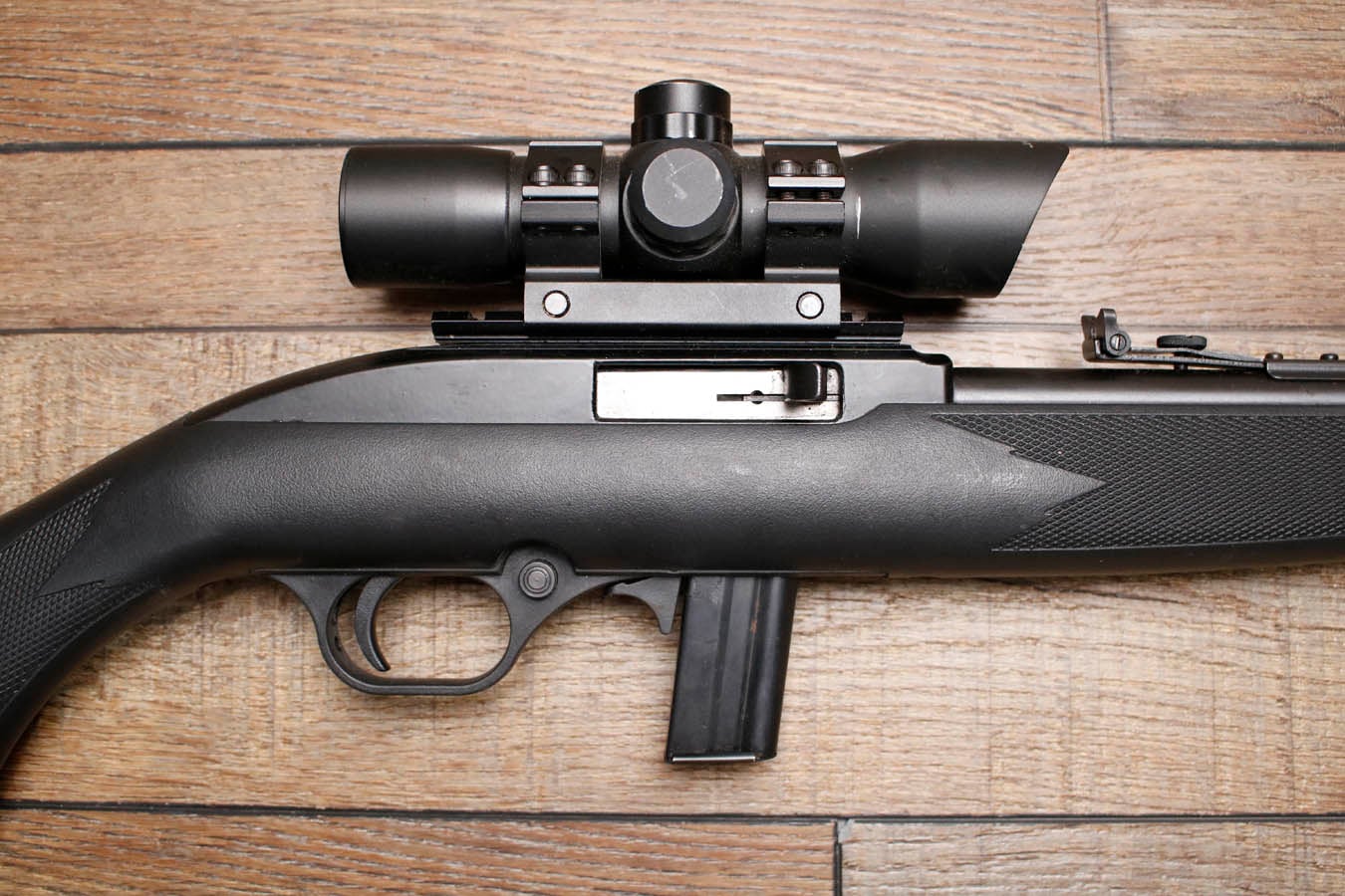 MOSSBERG 702 Plinkster 22LR Police Trade-In Rifle with Scope