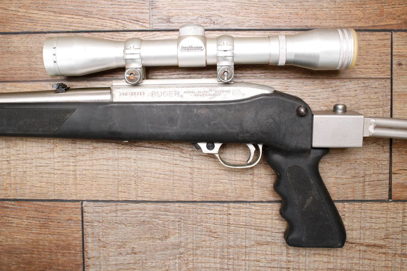 RUGER 10/22 22LR Police Trade-In Rifle with Side Folding Stock (No Magazine)