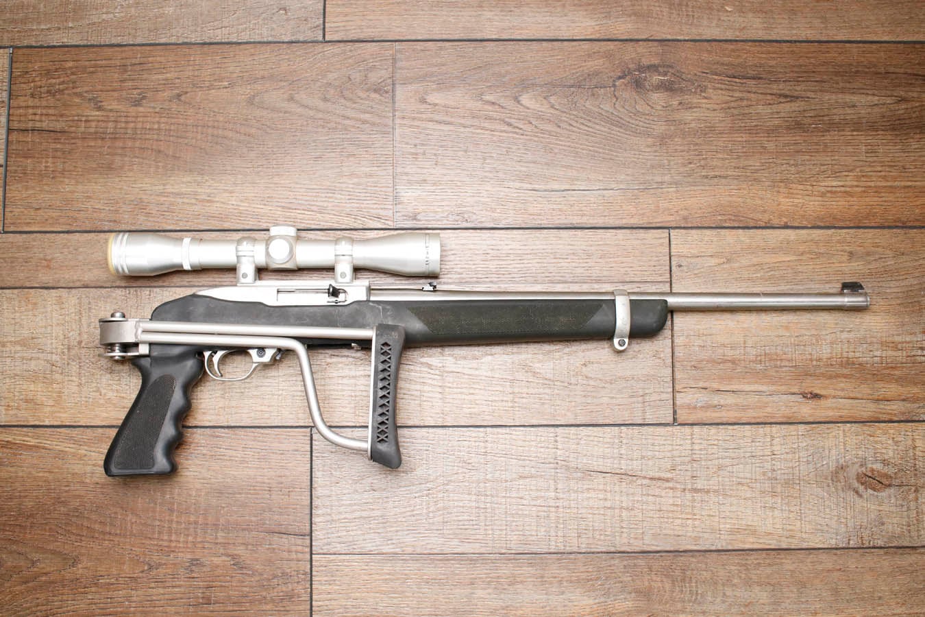 RUGER 10/22 22LR Police Trade-In Rifle with Side Folding Stock (No Magazine)
