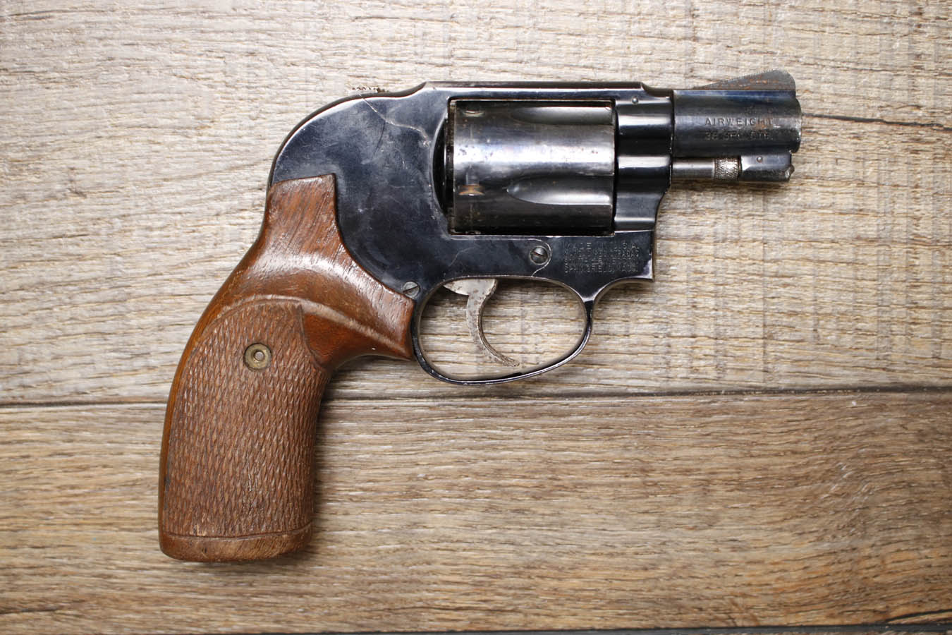 SMITH AND WESSON 38 Airweight 38 SPL Police Trade-In Revolver