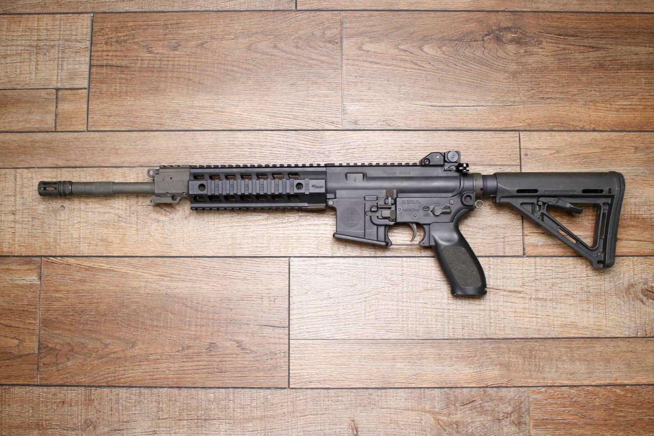 SIG SAUER SIG516 5.56mm 14.5 Inch Gas Piston Police Trade-in Short Barreled Rifle (No Magazine)