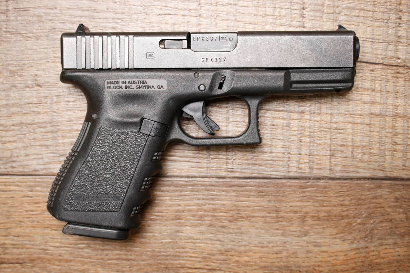 GLOCK 23 Gen 3 40 S&W Police Trade-In Pistol