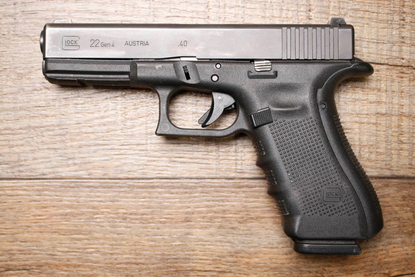 GLOCK 22 Gen 4 40 S&W Police Trade-In Pistol (Good Condition)