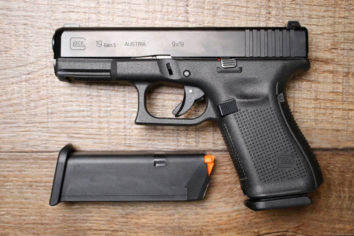 GLOCK 19 Gen 5 9mm Police Trade-In Pistol
