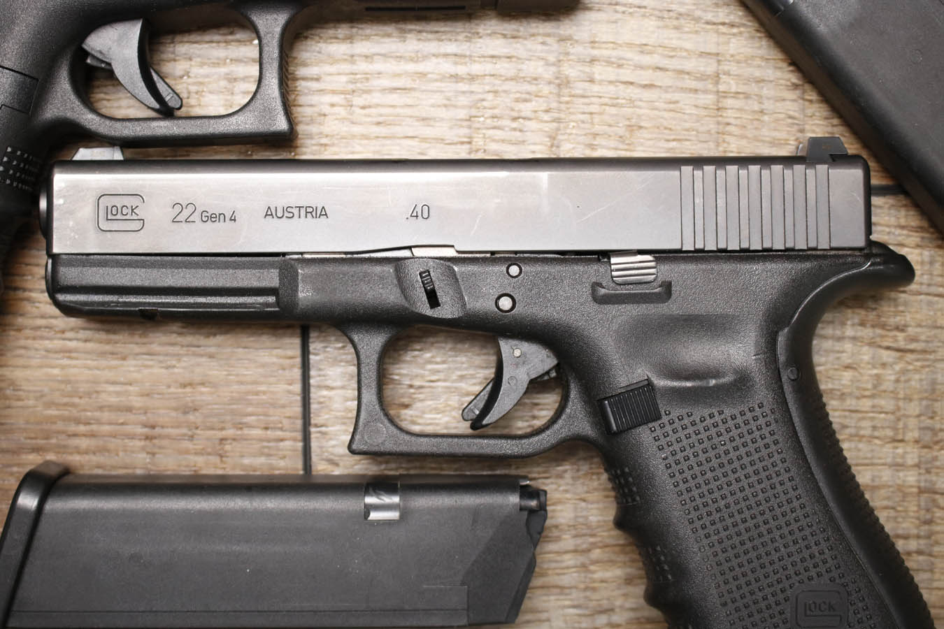 GLOCK 22 Gen4 40 S&W Police Trade-In Pistol (Good Condition)