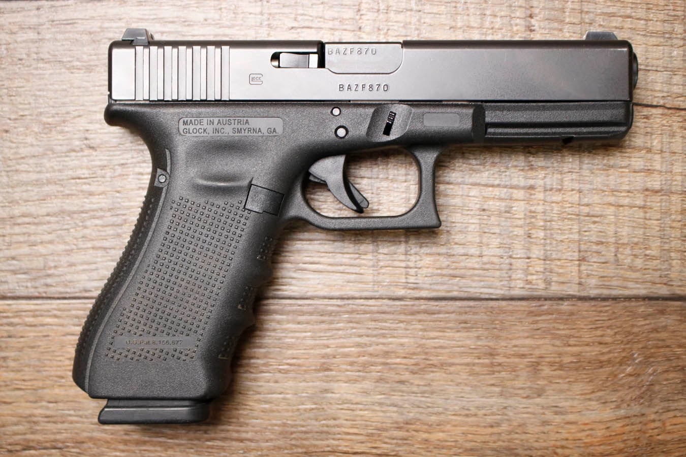 GLOCK 17 Gen4 9mm Police Trade-in Pistol (Good Condition)